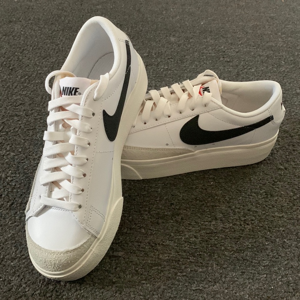 Nike Blazers Low Platform US 7.5